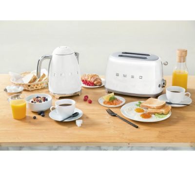 Тостер SMEG TSF01WHEU