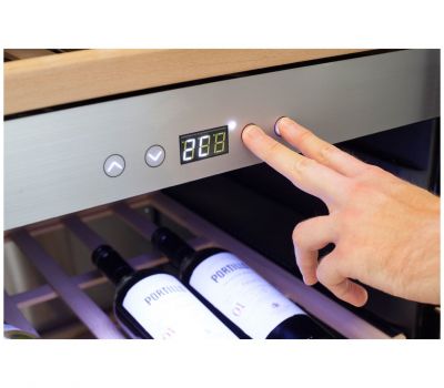Винный шкаф CASO WineChef Pro 40