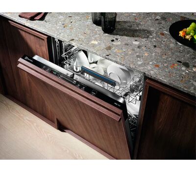 Встраиваемая посудомоечная машина Electrolux EES 47320 L