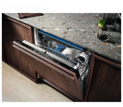 Посудомоечная машина Electrolux EEM48321L