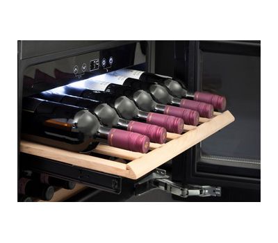 Встраиваемый винный шкаф CASO WineDeluxe E 18