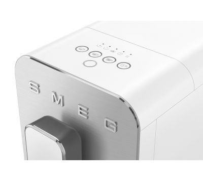 Автоматическая кофемашина SMEG BCC11WHMEU