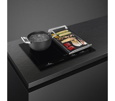 Индукционная варочная панель SMEG SIM1644D