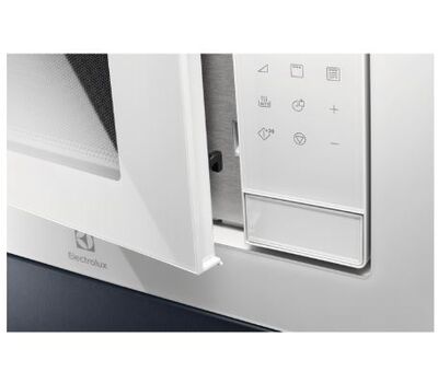 Микроволновая печь Electrolux LMS4253TMW