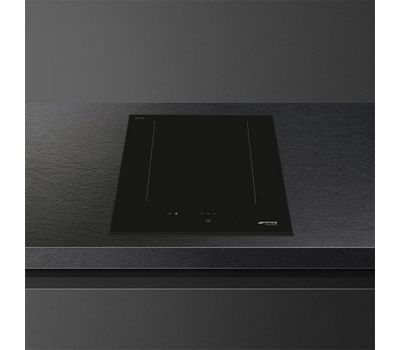 Индукционная варочная панель Domino SMEG SIM3323D