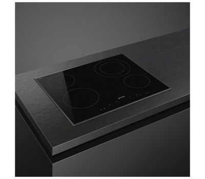 Cтеклокерамическая варочная панель SMEG SE464TB