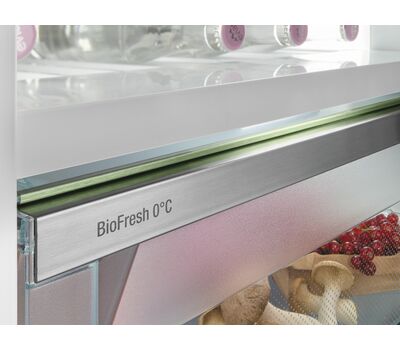 Двухкамерный холодильник Liebherr CBNstd 5783-20 001 нерж. сталь