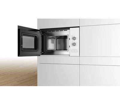 Микроволновая печь Bosch BFL520MW0
