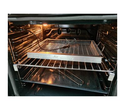 Встраиваемый электрический духовой шкаф Kaiser EH 6344 с TFT дисплеем и сенсорным управлением