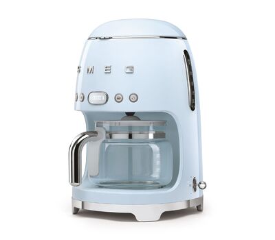 Капельная кофеварка Smeg DCF02NBEU
