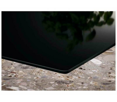 Встраиваемая электрическая варочная панель Electrolux LHR3233CK