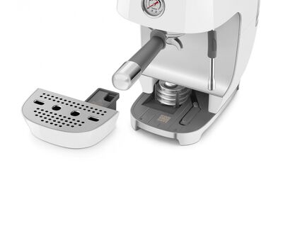 Кофемашина Smeg ECF03WHEU