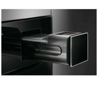 Духовой шкаф AEG BSE788380B