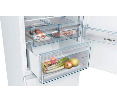 Холодильник Bosch KGN39XW30U