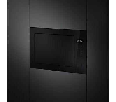 Микроволновая печь Smeg FMI225BI