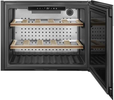 Винный шкаф Smeg CVI320XE