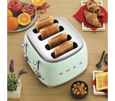 Тостер на 4 ломтика Smeg TSF03PGEU