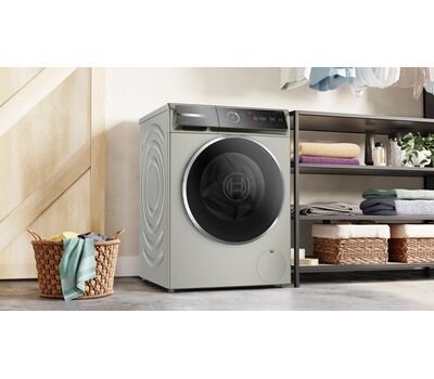 Стиральная машина Bosch Serie 8 WGB2441XME