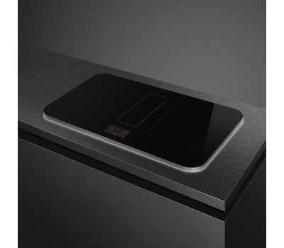 Индукционная варочная панель со встроенной вытяжкой Smeg HHSL7845X