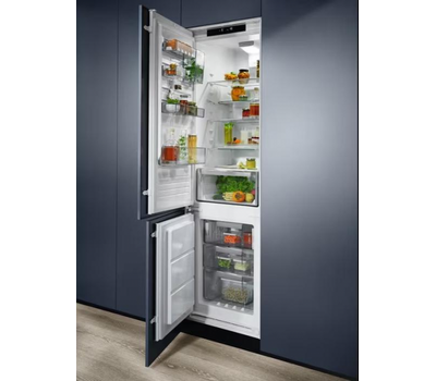Встраиваемый холодильник Electrolux ENS6TE19S